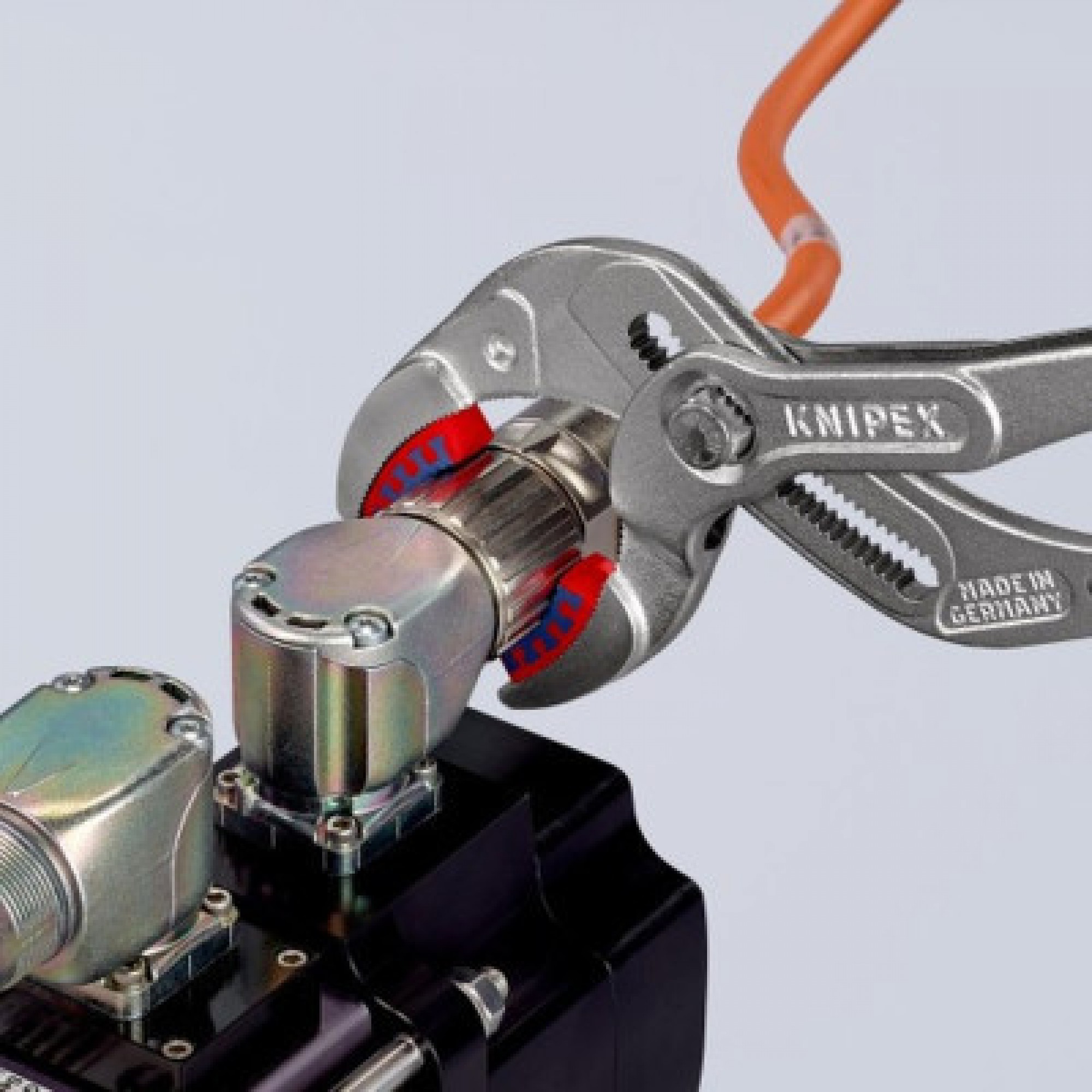 Ключ KNIPEX трубний переставний з резиновою накладкою (81 13 250)